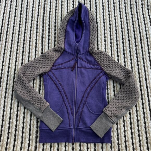 Lululemon Ivivva Grey Knit and Purple Hooded Jacket Zip Up Girls 12 Large - Picture 1 of 4